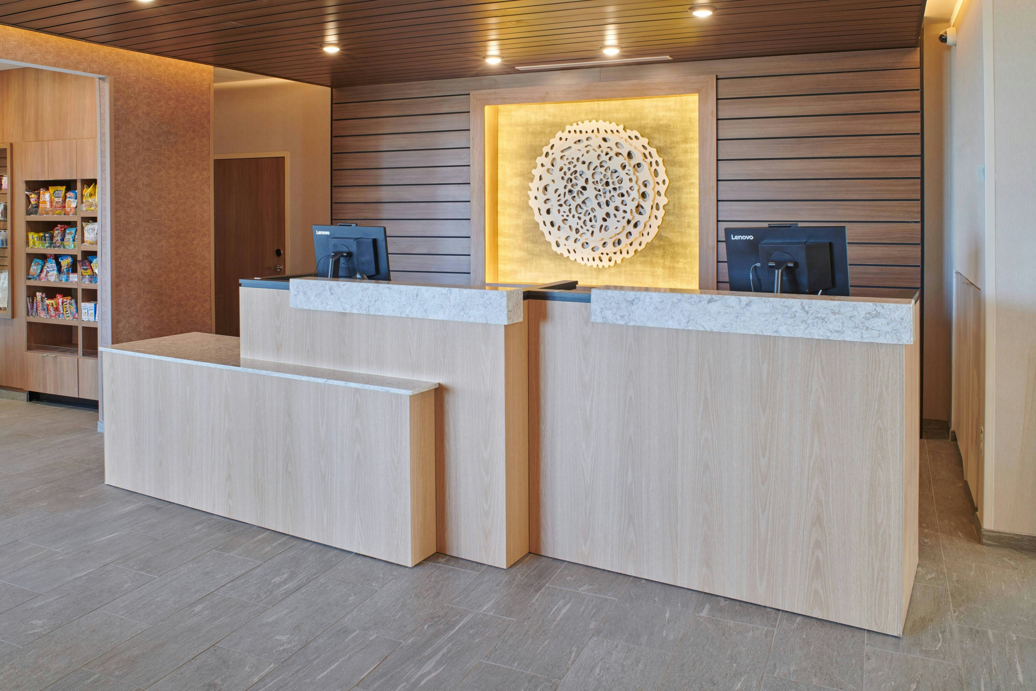 Fairfield Inn & Suites by Marriott Louisville Jeffersonville 2/16