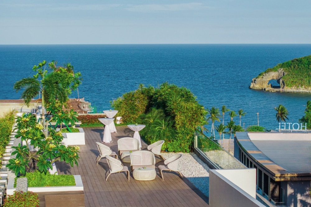 Chancellor Hotel Boracay 44/48
