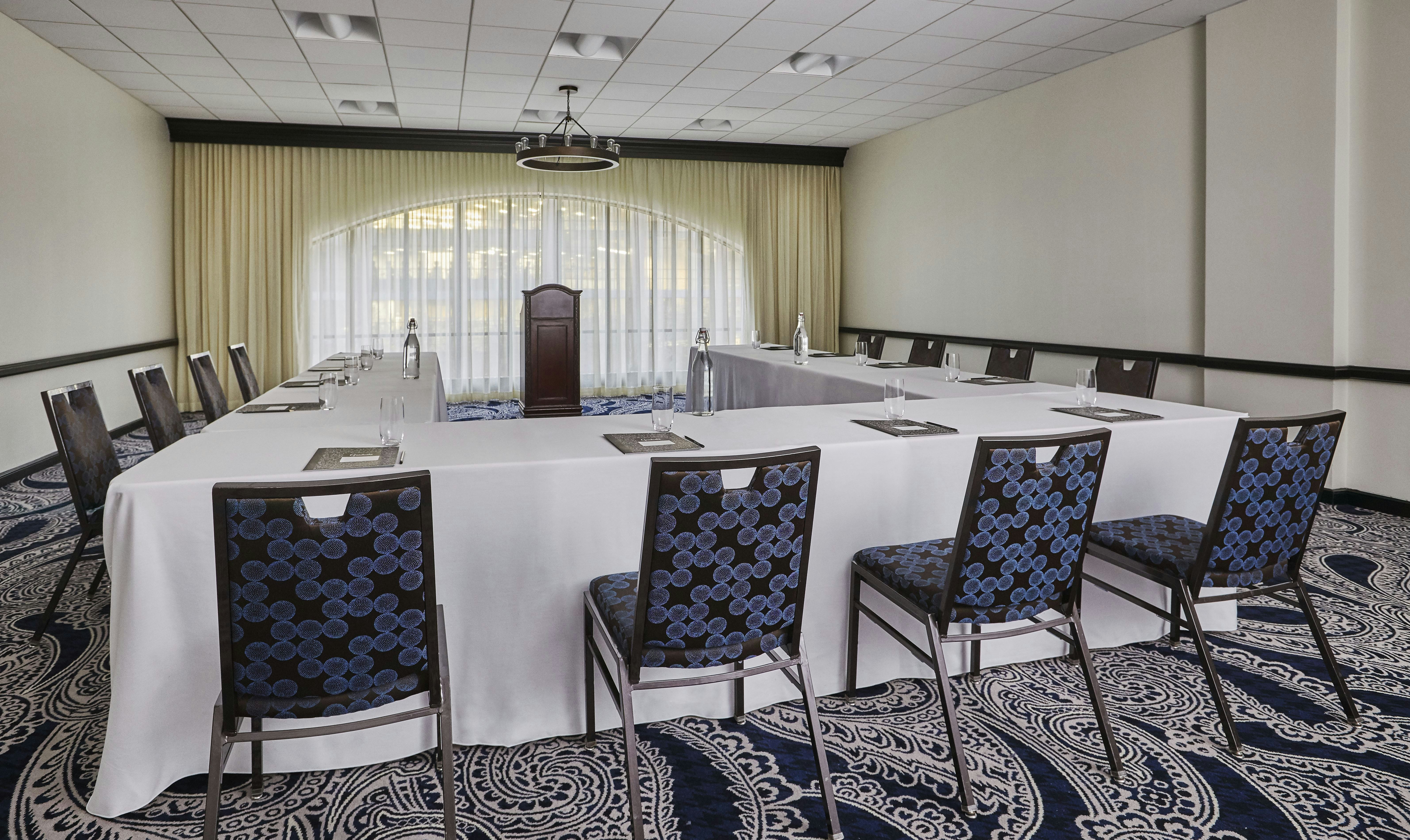 Graduate by Hilton Minneapolis 40/50