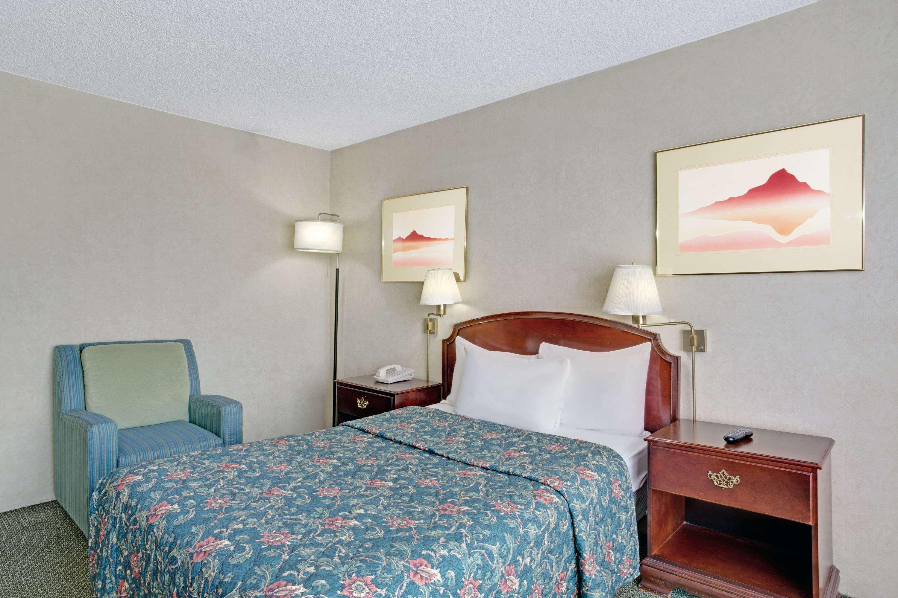 Room, Double Bed