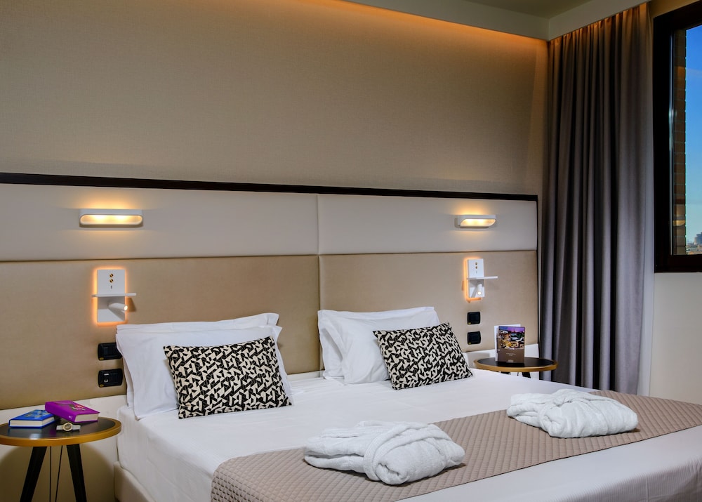 SUPERIOR, DOUBLE BED