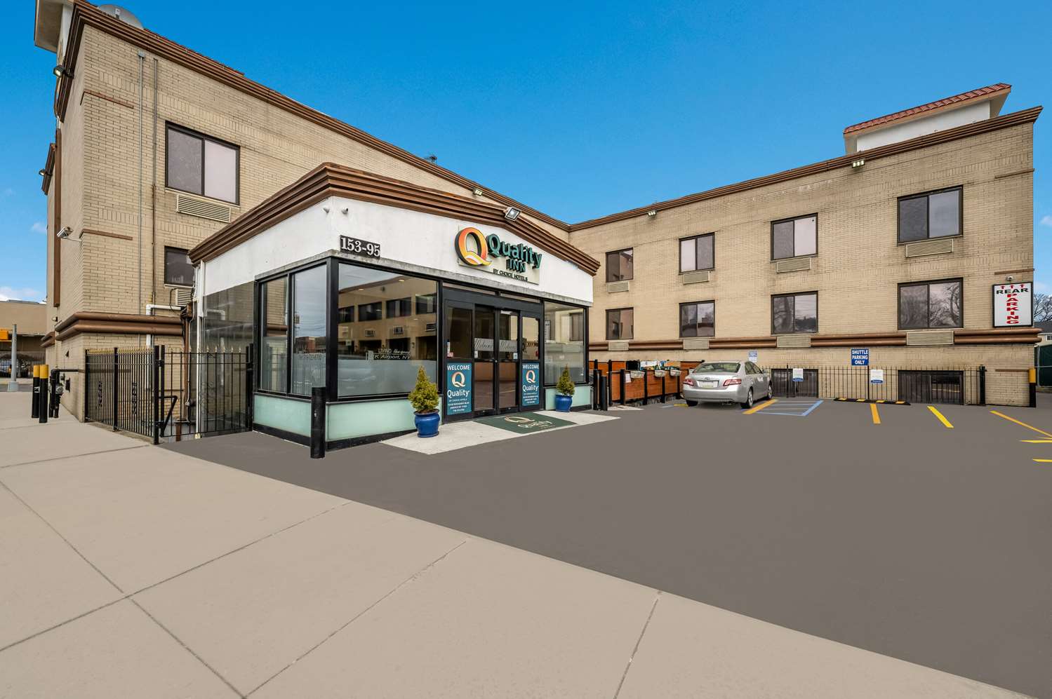 Quality Inn JFK Airport Rockaway Blvd 17/18
