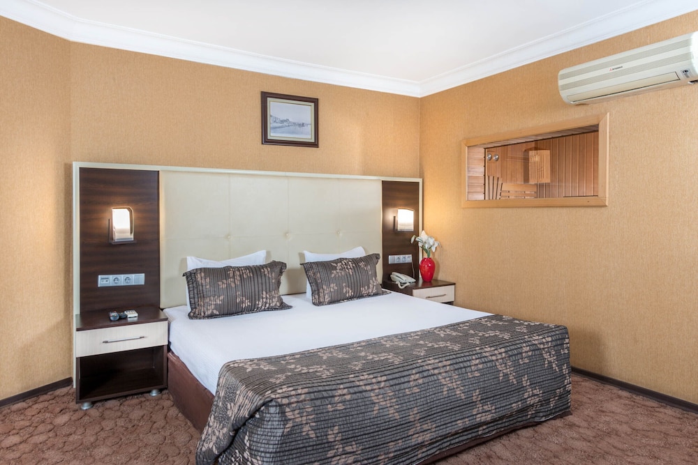 Ismira Hotel 9/31