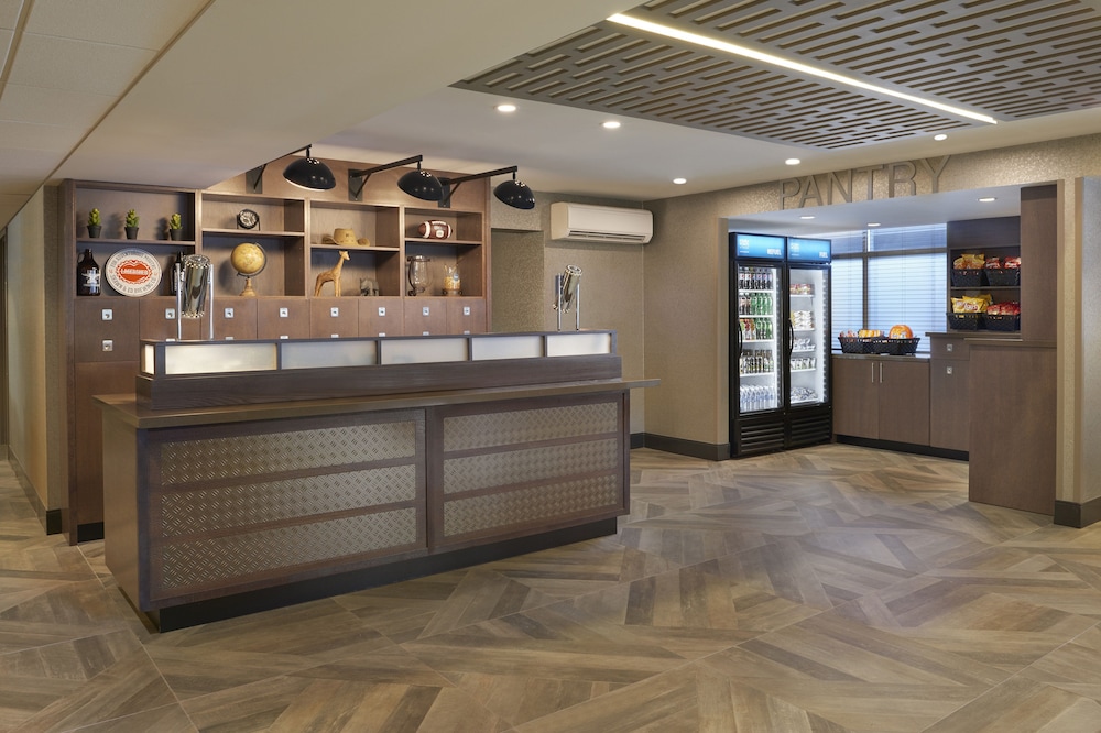 Four Points By Sheraton Hamilton Stoney Creek 6/33