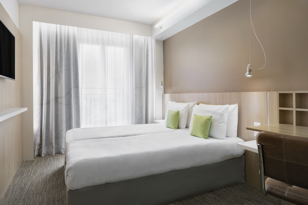 Paris Gare du Nord La Fayette Hotel 14/46