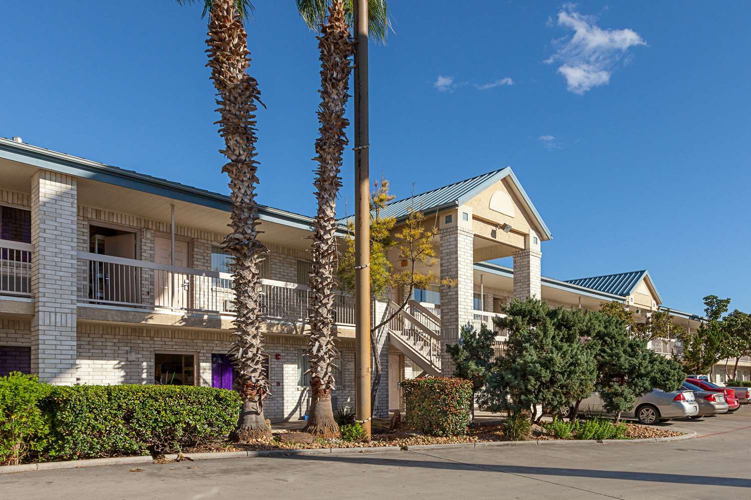 Econo Lodge Downtown South San Antonio TX 24/27