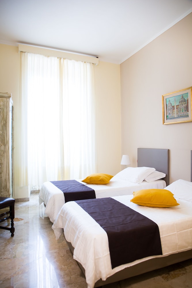 Nerva Accomodation Cavour 13/67