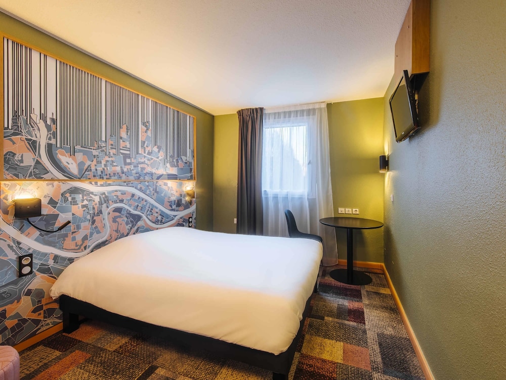STANDARD, DOUBLE BED
