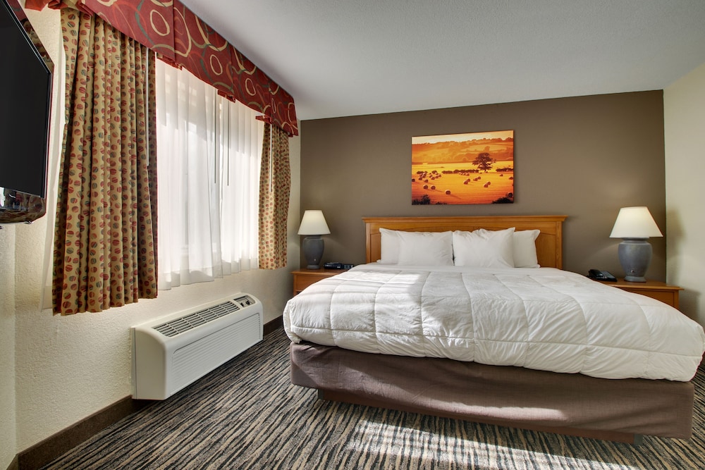 Everspring Inn Suites 17/44