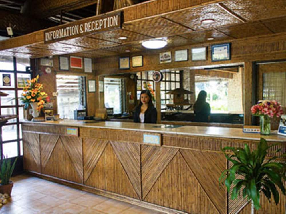 Matabungkay Beach Resort Hotel 8/65