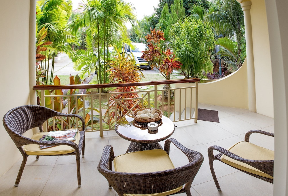Marie Laure Suites 19/29