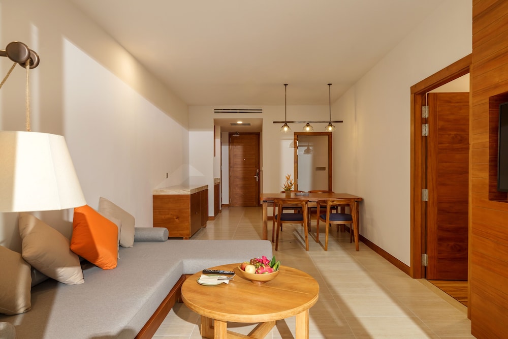 Ana Mandara Cam Ranh 32/48