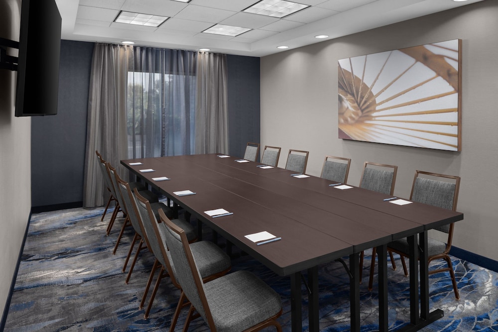 Fairfield Inn Suites Richfield 43/51