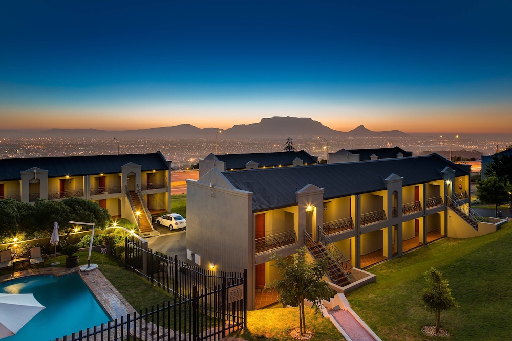 Protea Hotel by Marriott Cape Town Tyger Valley 4/45