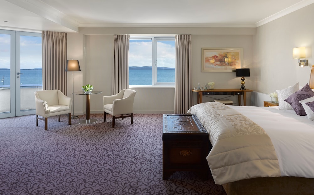 Salthill Hotel 19/61