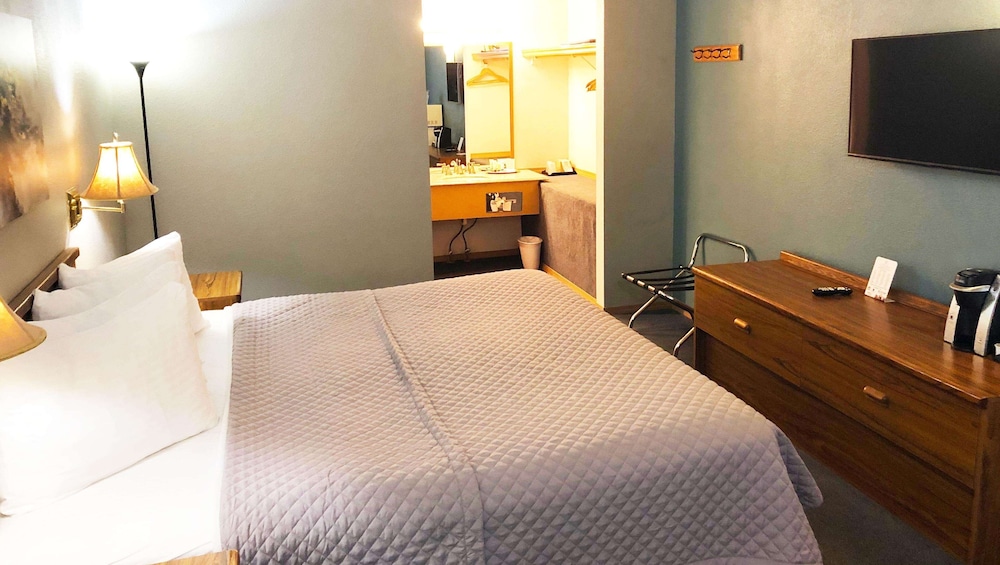 Resort City Inn Coeur D Alene 11/38