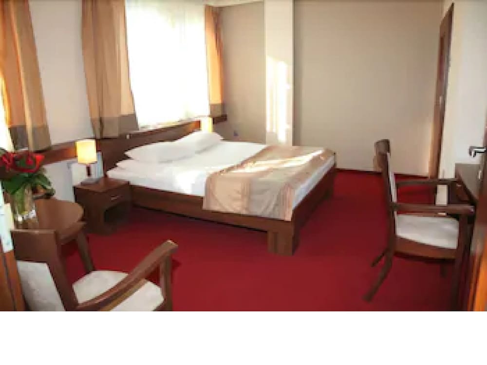 Mhotel 11/50