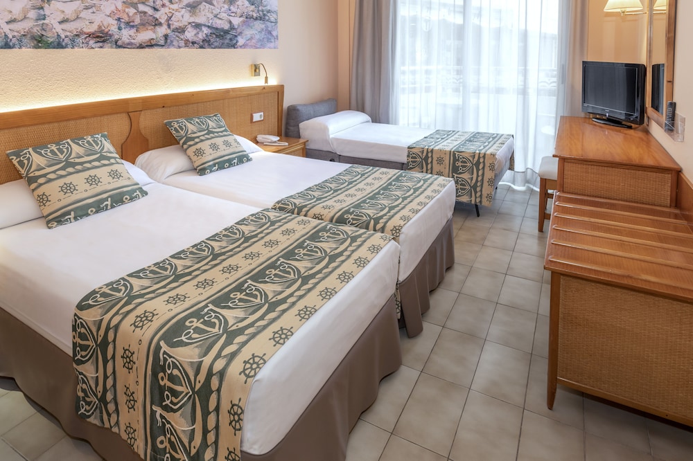 GHT Oasis Tossa & Spa 28/71