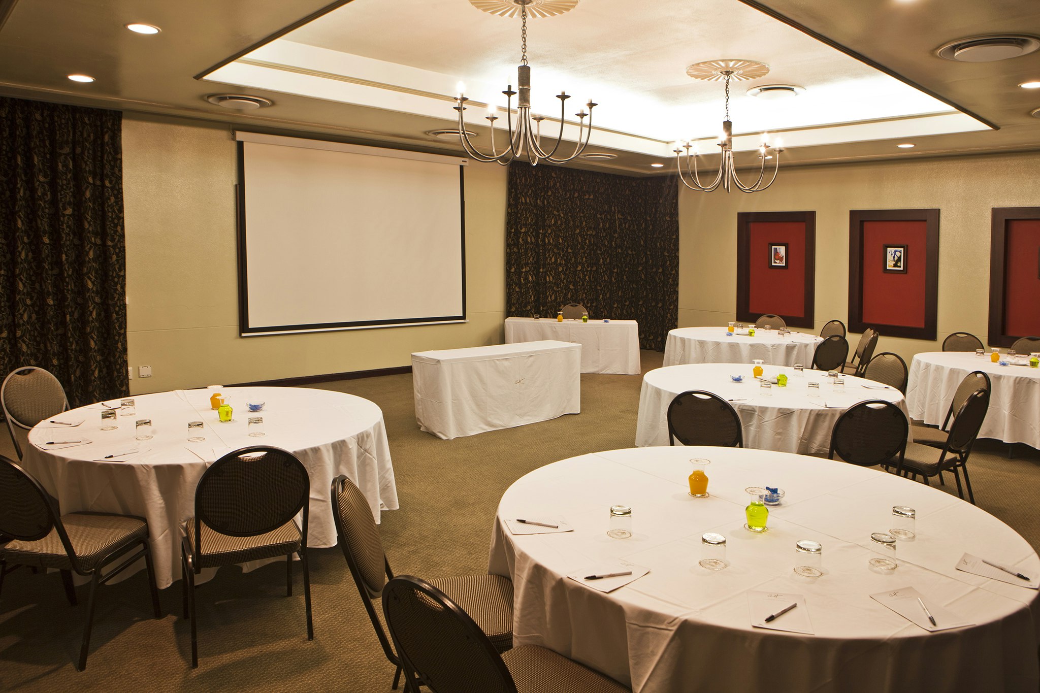 The Centurion Hotel 51/64