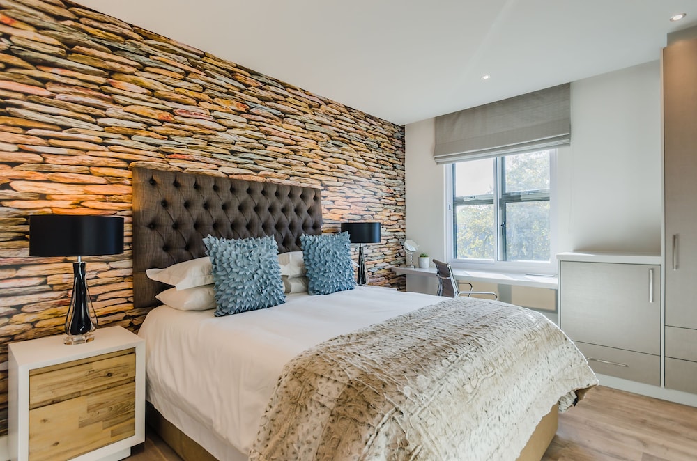 107 Dorpstraat Boutique Hotel 19/70