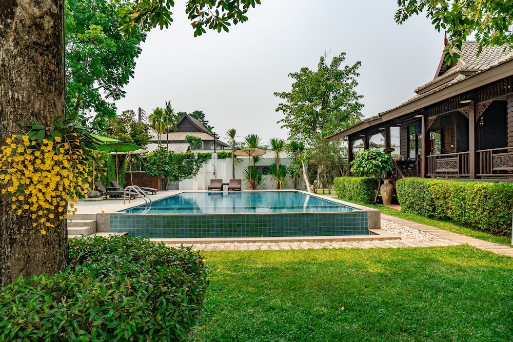 Monmuang Resort 68/74