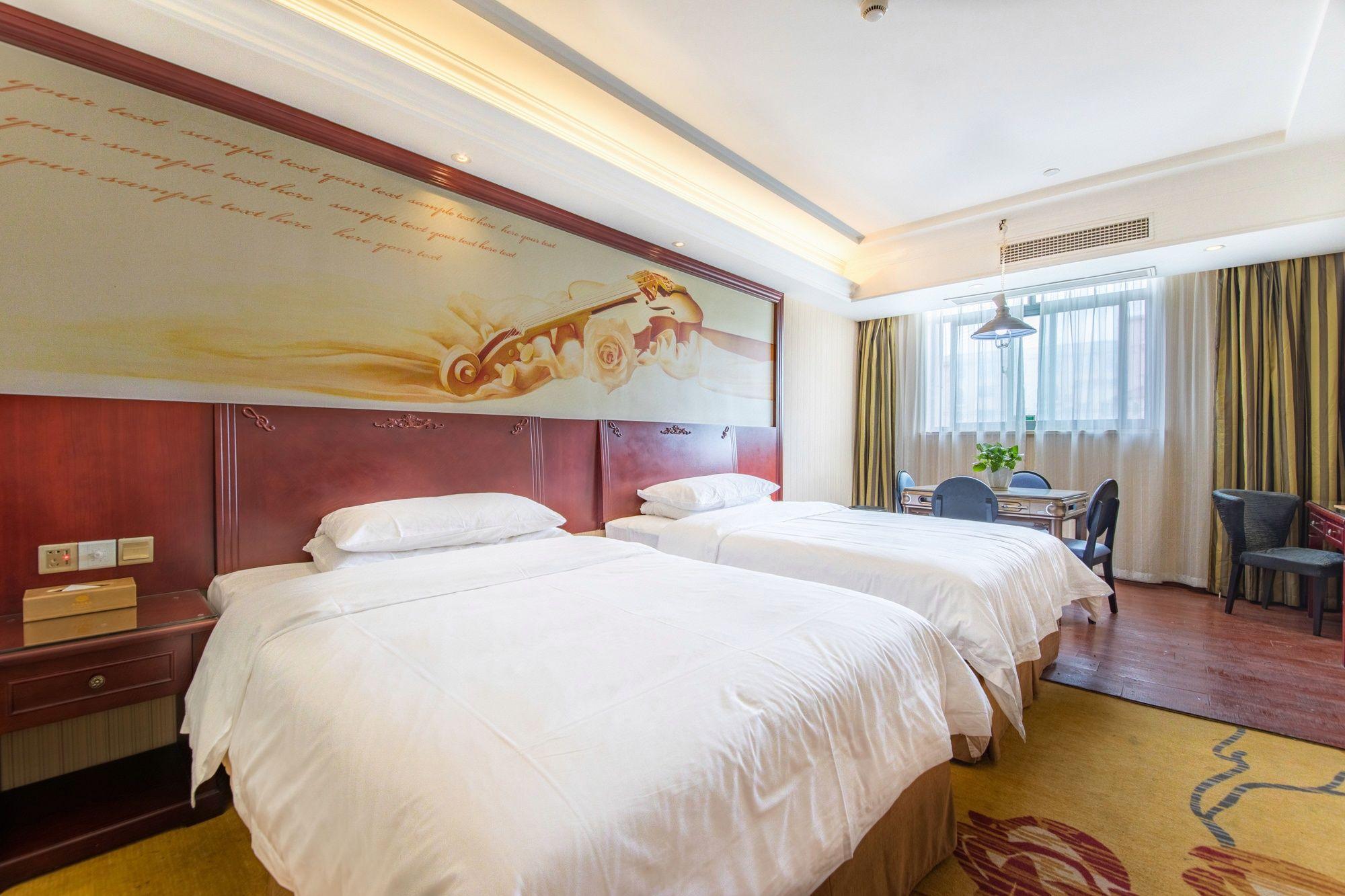 Vienna Hotel (Shanghai Changxing Island) 23/50