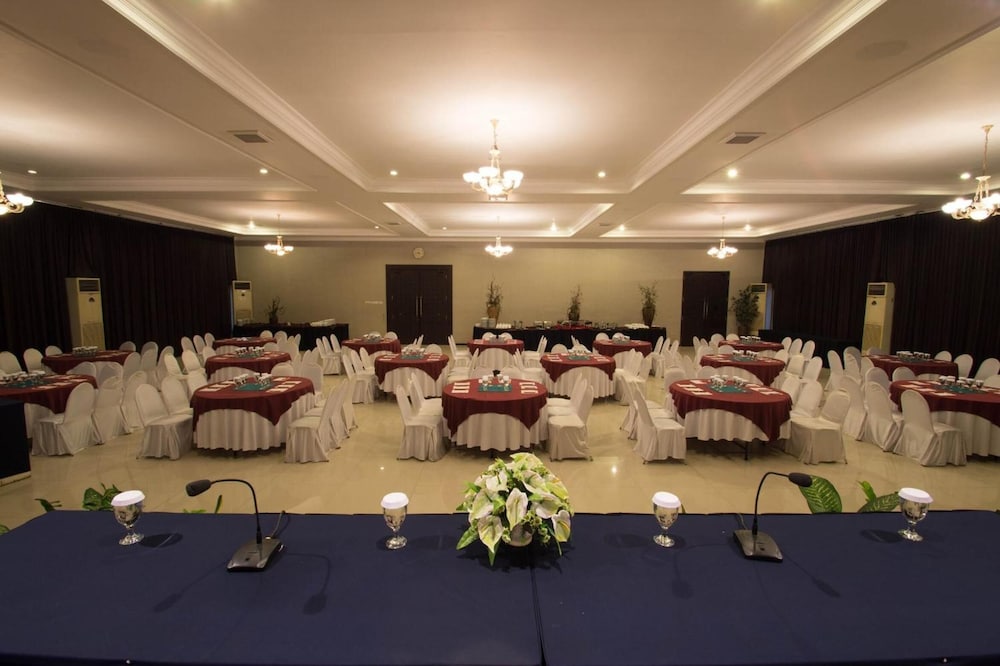 Hotel Trio Indah 2 Malang 57/63
