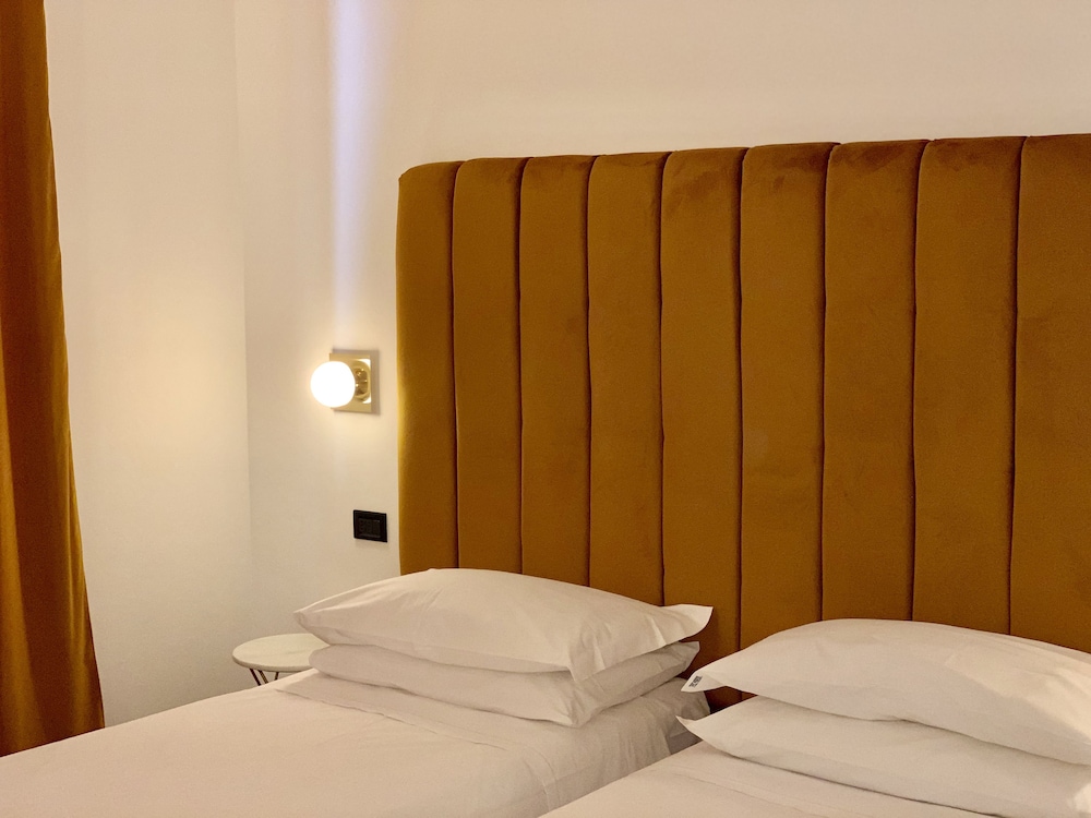 Demidoff Hotel 17/46