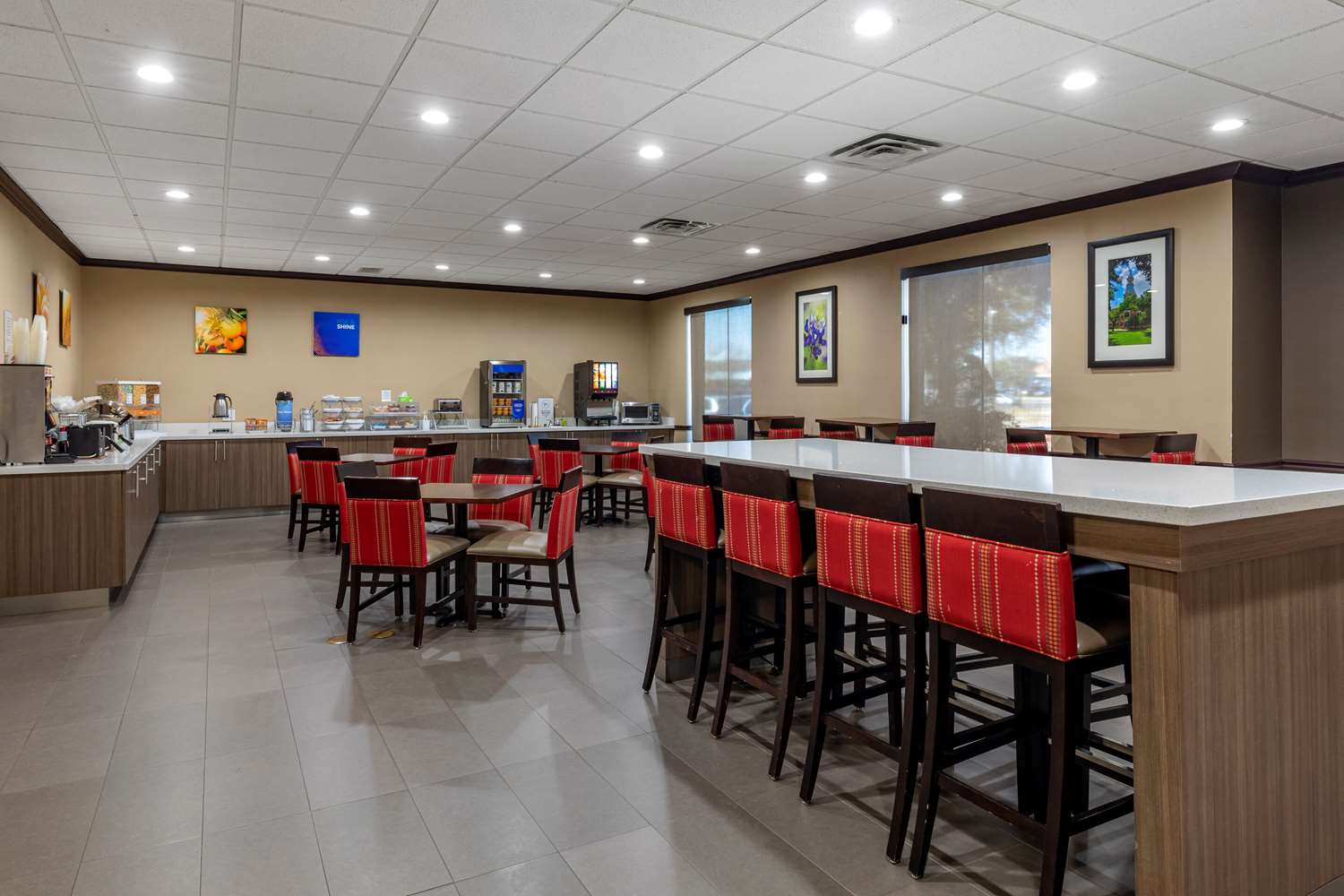 Comfort Suites Waco Near University Area 8/15