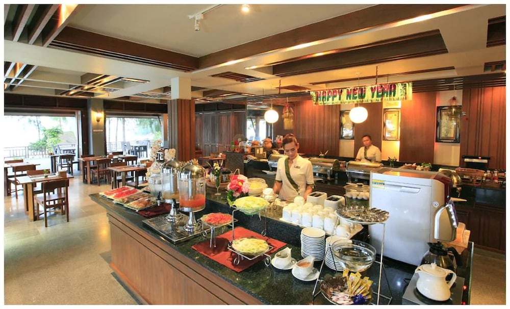 MAEHAAD BAY RESORT 54/68