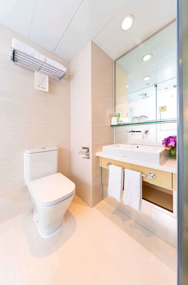Iclub Sheung Wan Hotel 33/34