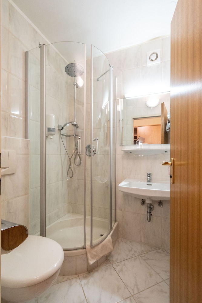 Hotel Garni Brunnthaler 9/79