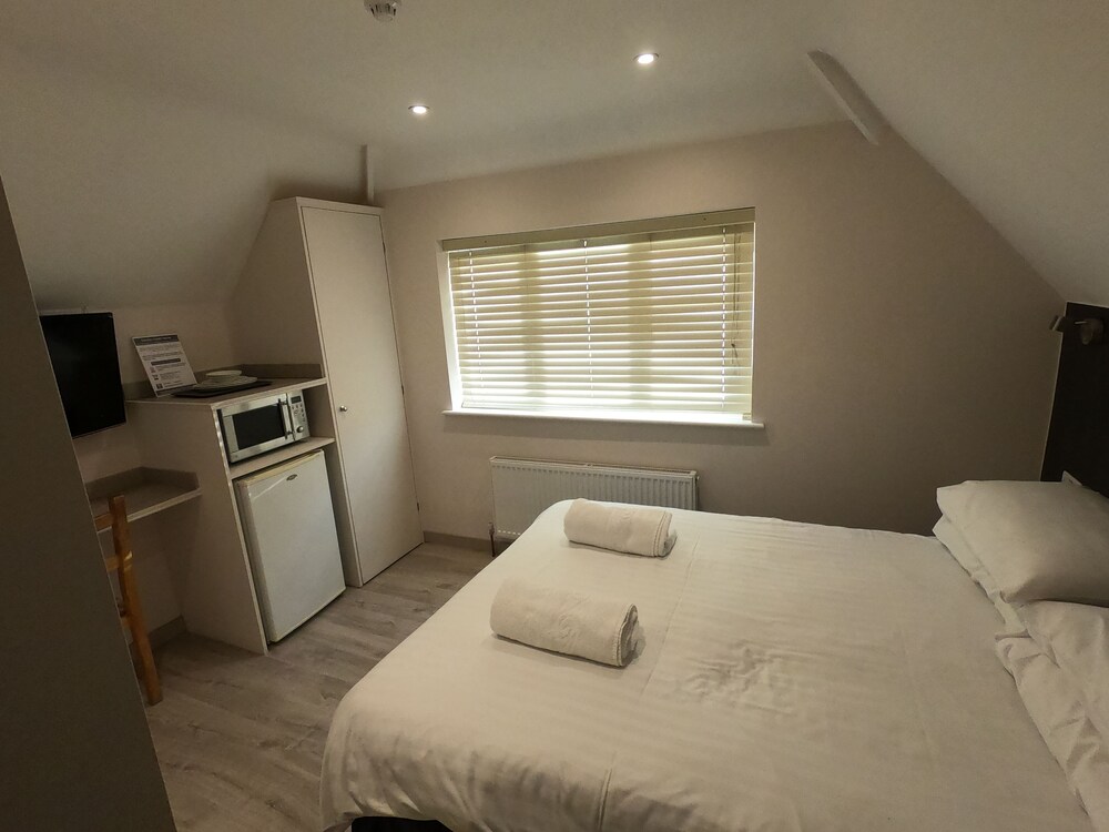 Debden Guest House 12/50