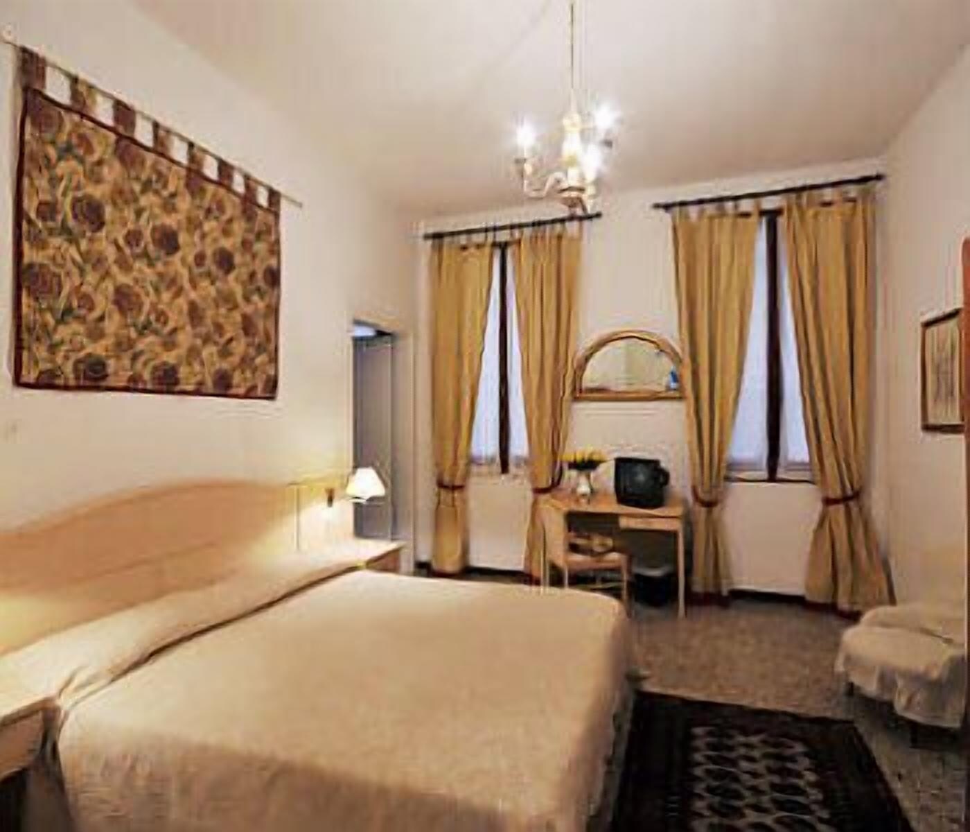 STANDARD, DOUBLE BED