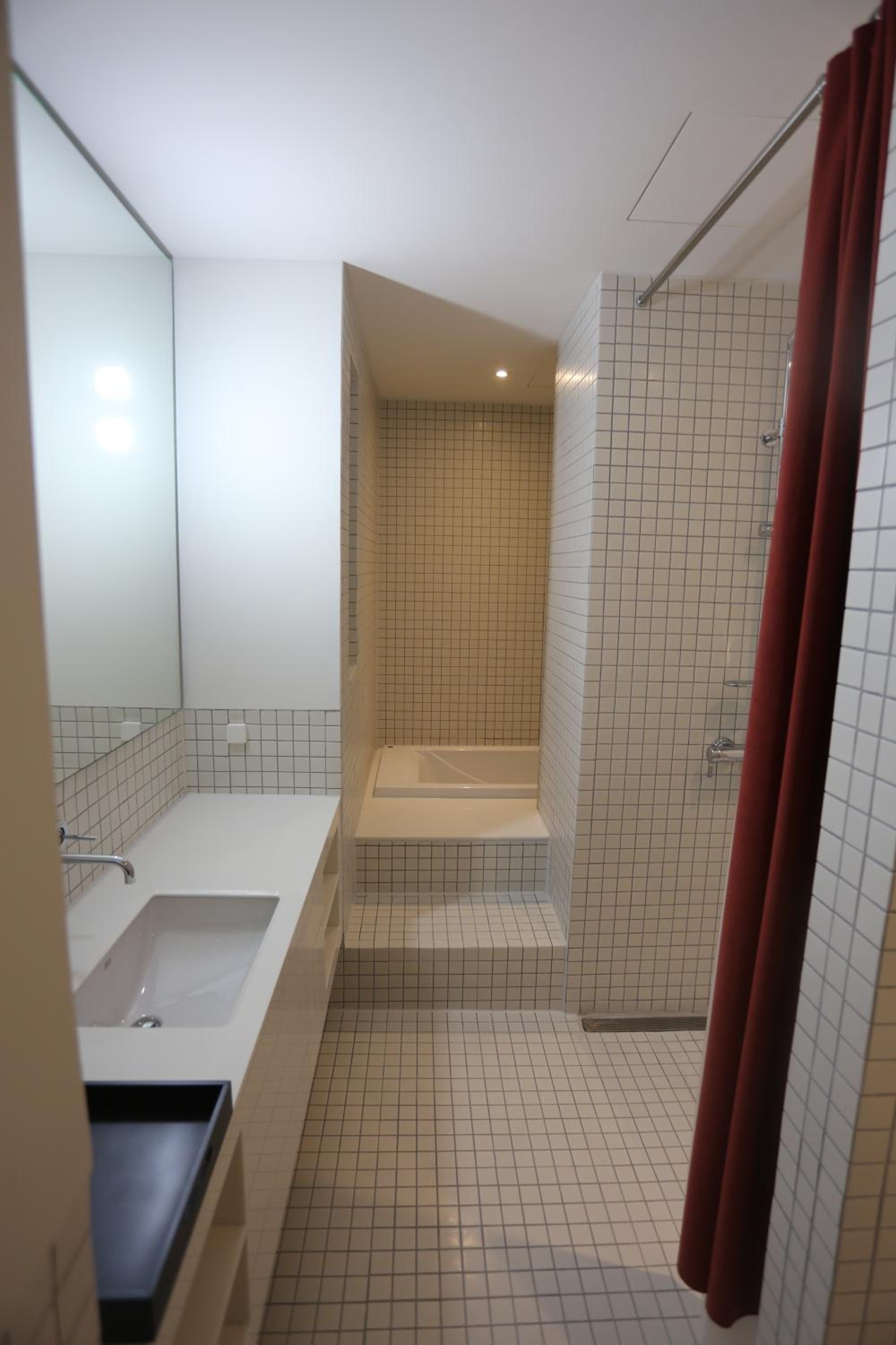 Suite, Queen Bed, Hotel 498 7/7