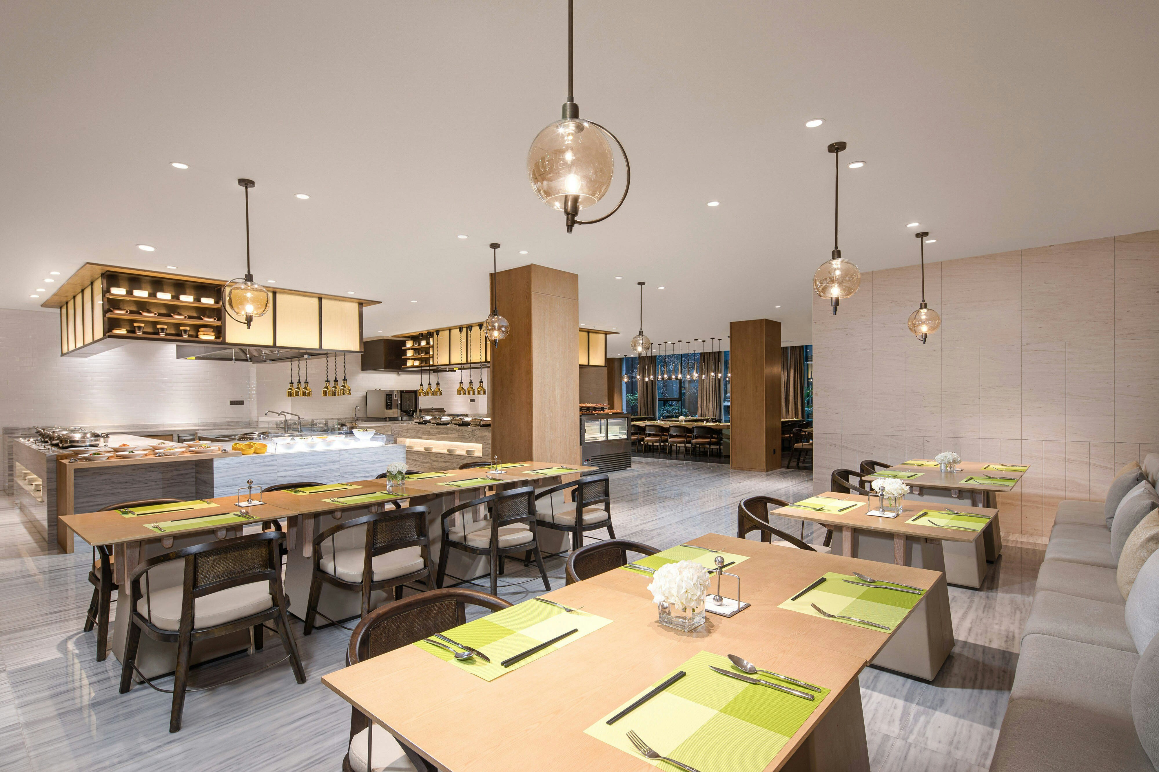 Courtyard by Marriott Wuxi Lihu Lake 7/17