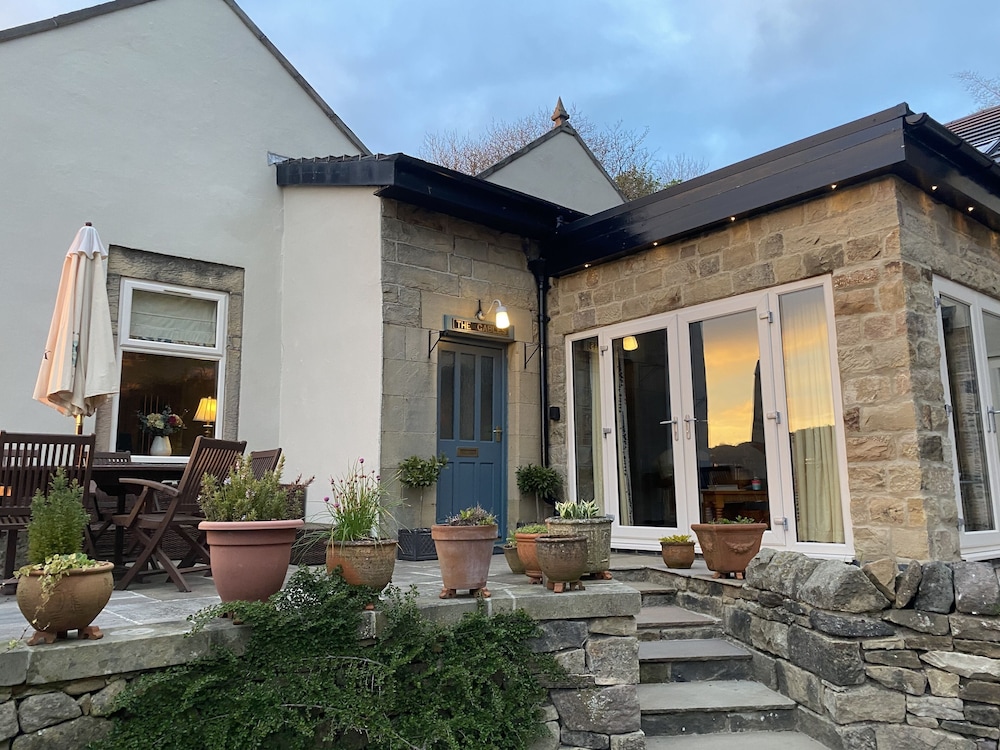 The Gables Bed &amp; Breakfast 4/33