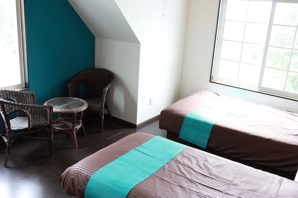 STANDARD, TWIN BEDS