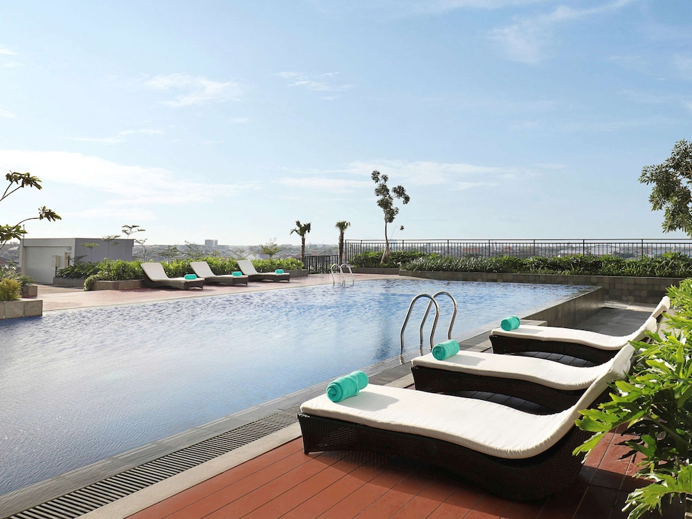 Novotel Samator Surabaya Timur 3/70
