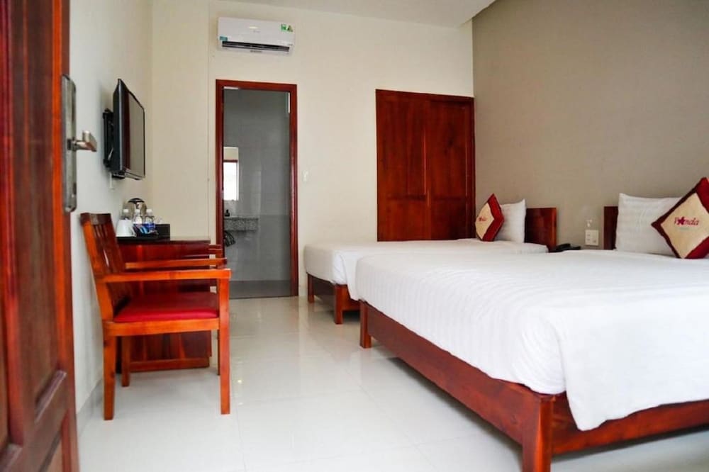 Vanda Hotel 16/32