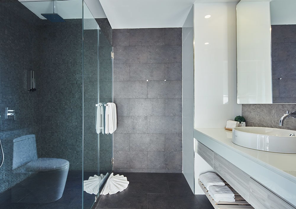 Serenity Hotel Spa & Onsen 66/69