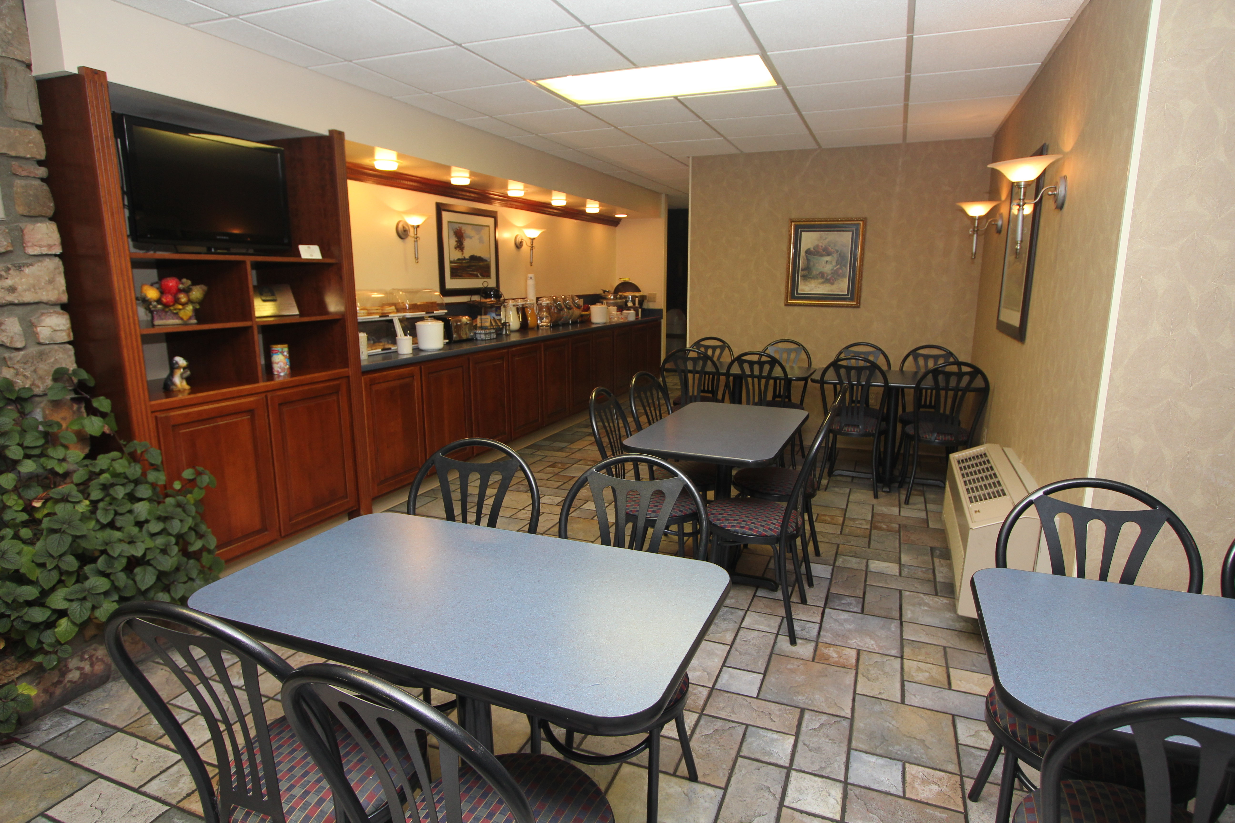 Best Western Toni Inn 44/57