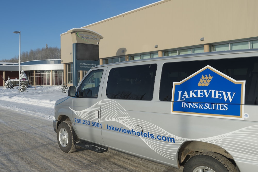 Lakeview Inns & Suites - Fort Nelson 8/35