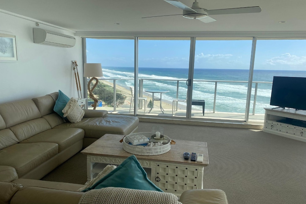 Hi Surf Beachfront Apartments 54/78