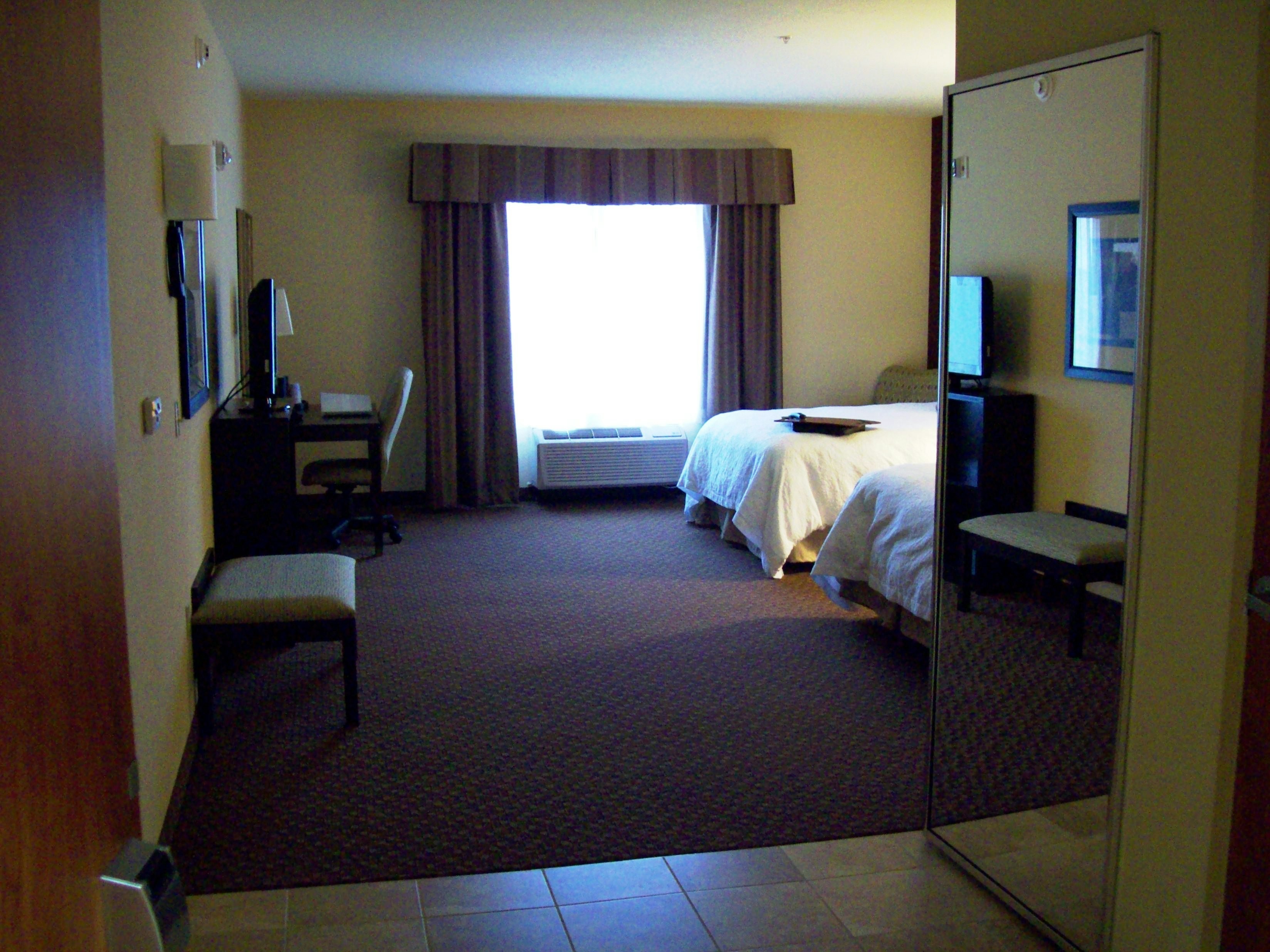 Hampton Inn and Suites Enid 15/50