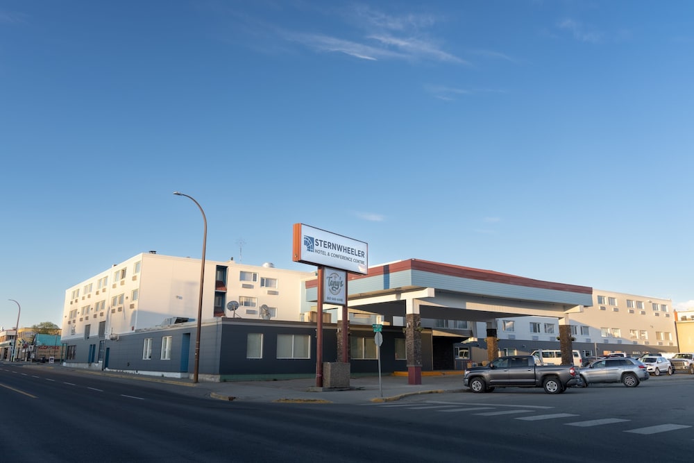 Sternwheeler Hotel & Conference Centre, Trademark by Wyndham 8/56