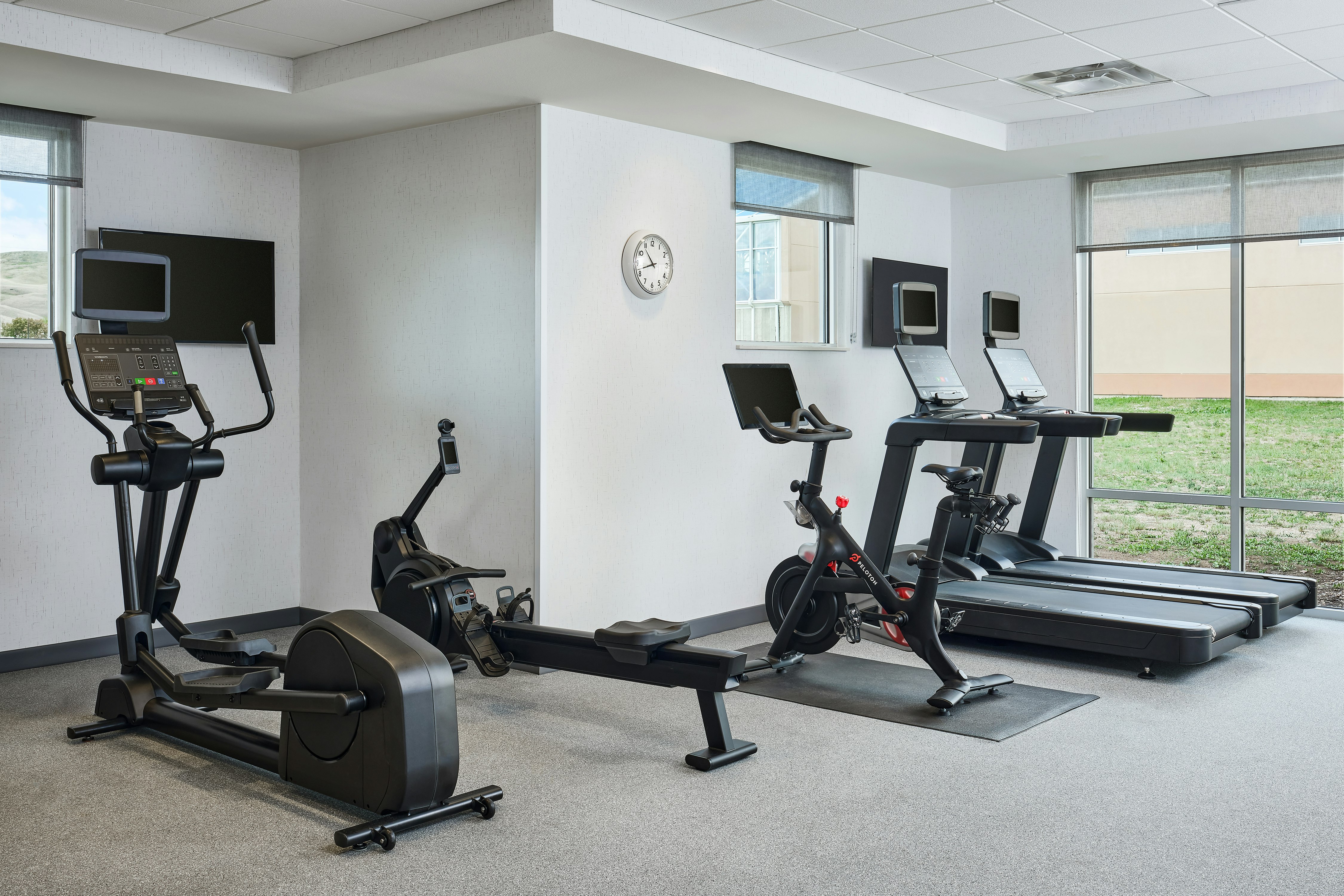 Home2 Suites By Hilton Rapid City 28/59