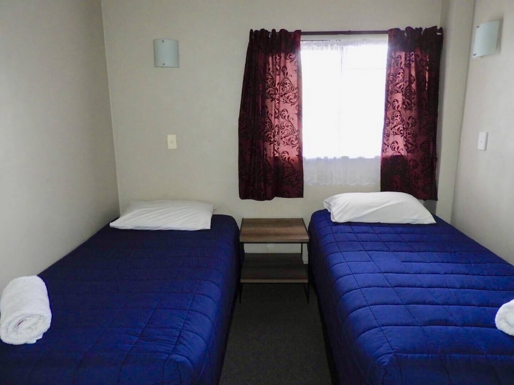 Ambassador Motel - Palmerston North 5/22