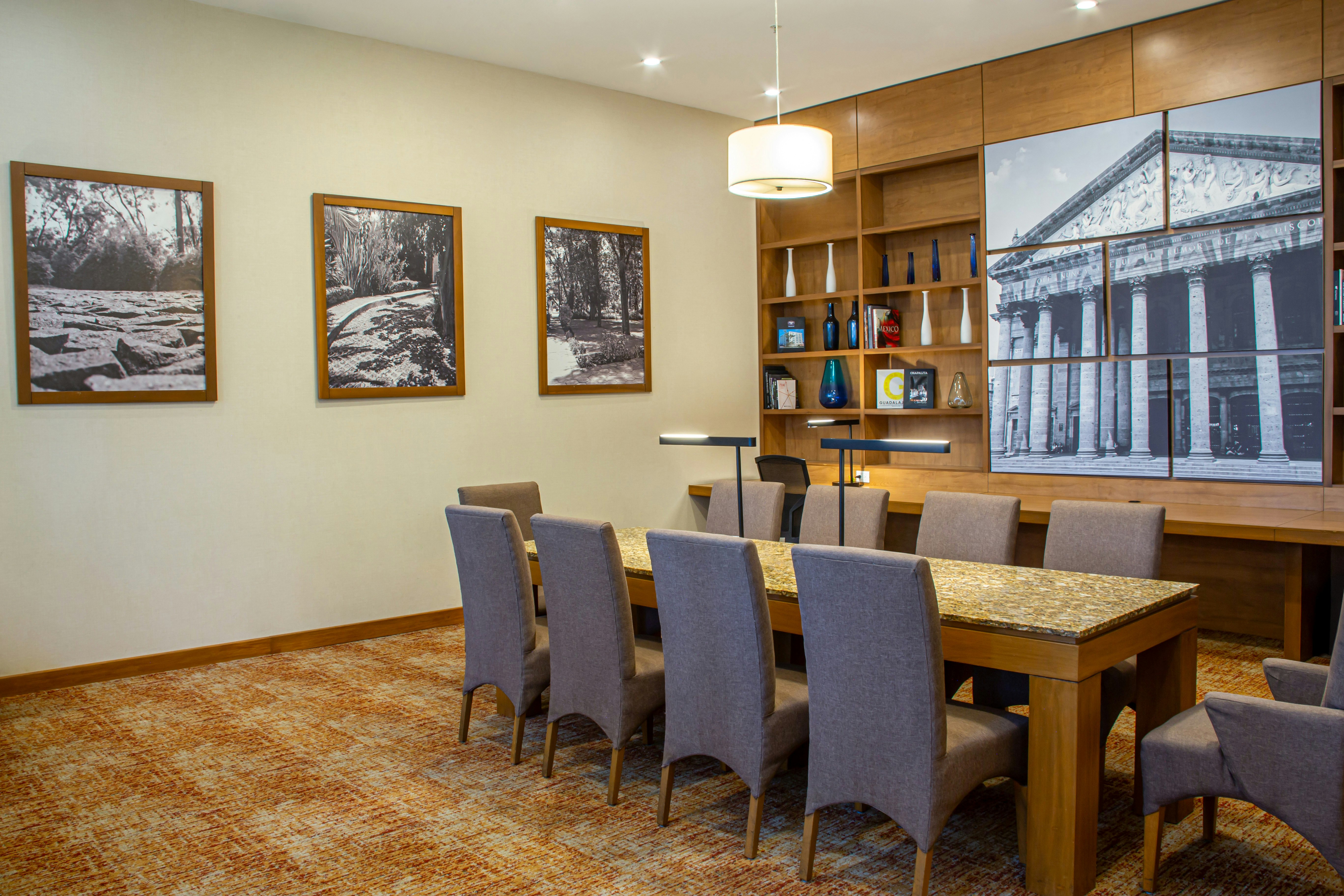 Hampton Inn by Hilton Guadalajara/Expo 46/48