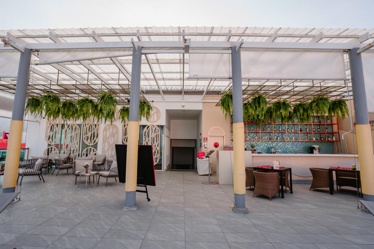 Sleep With Me Design Hotel at Patong 47/58